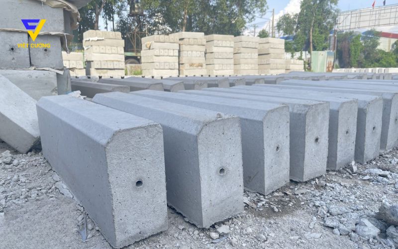 Bó vỉa với độ bền cao, khả năng chống chịu ngoài trời tốt