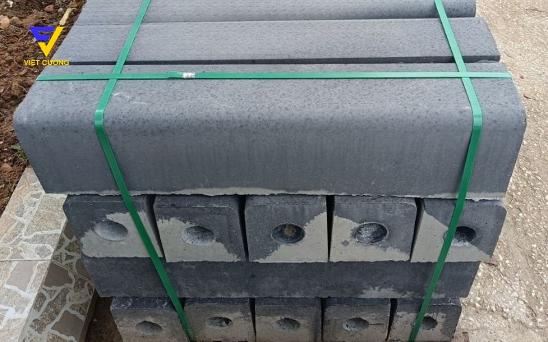 Bó vỉa bê tông 18×22×100 cm